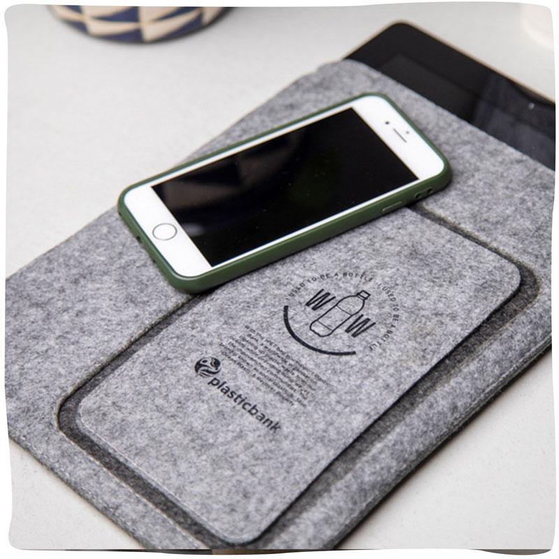 GreenLucy | Duurzame vilten tablet sleeve gemaakt van rPET - GreenBetty