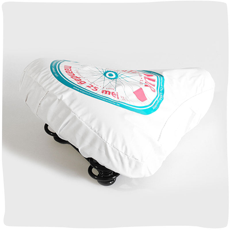 GreenSpinny | Duurzame zadelhoes gemaakt van gerecycled PVC